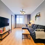 Shelter Parking 8 Minut Od Alei Apartment Częstochowa