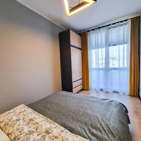 Apartament Shelter, 8 Minut Od Alei, Parking Częstochowa