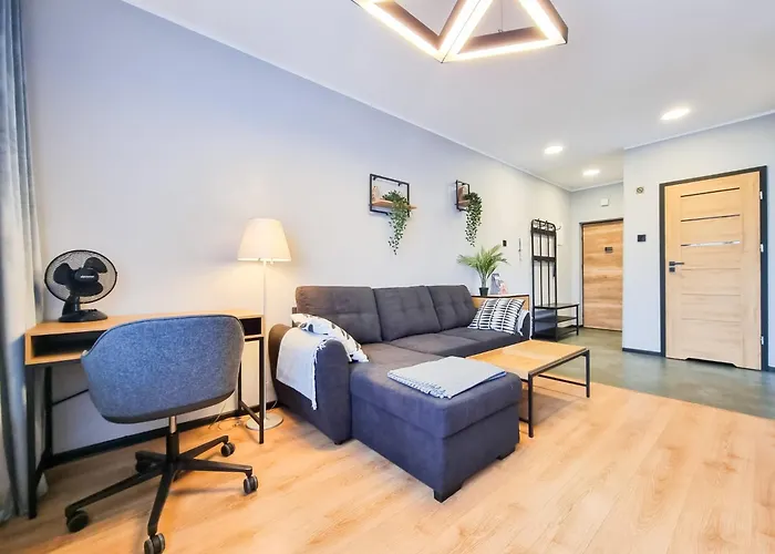 Shelter Parking 8 Minut Od Alei